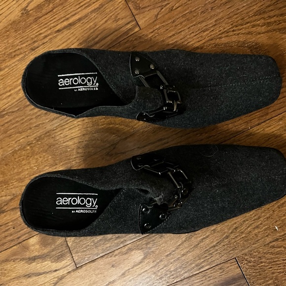 Aerology mules coal colours with buckle size 8.5 - Picture 4 of 4